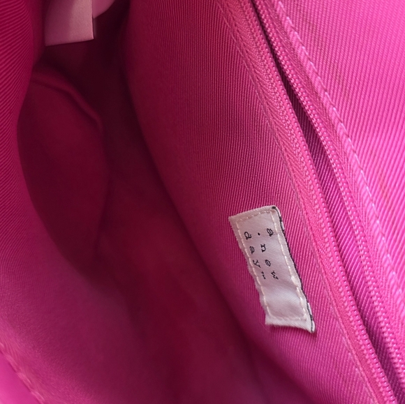 a new day Fuchsia Crossbody Bag - Picture 4 of 8